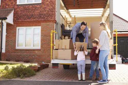 Local moving van service helping with a Peckham home relocation